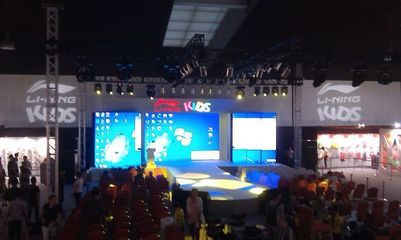 北京朝陽(yáng)舞臺(tái)搭建、朝陽(yáng)演出設(shè)備出租_設(shè)備租售_演藝吧_中華演出網(wǎng)