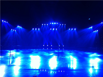 北京豐臺燈光出租|豐臺區(qū)舞臺燈光設備出租|豐臺演出公司_周邊服務欄目